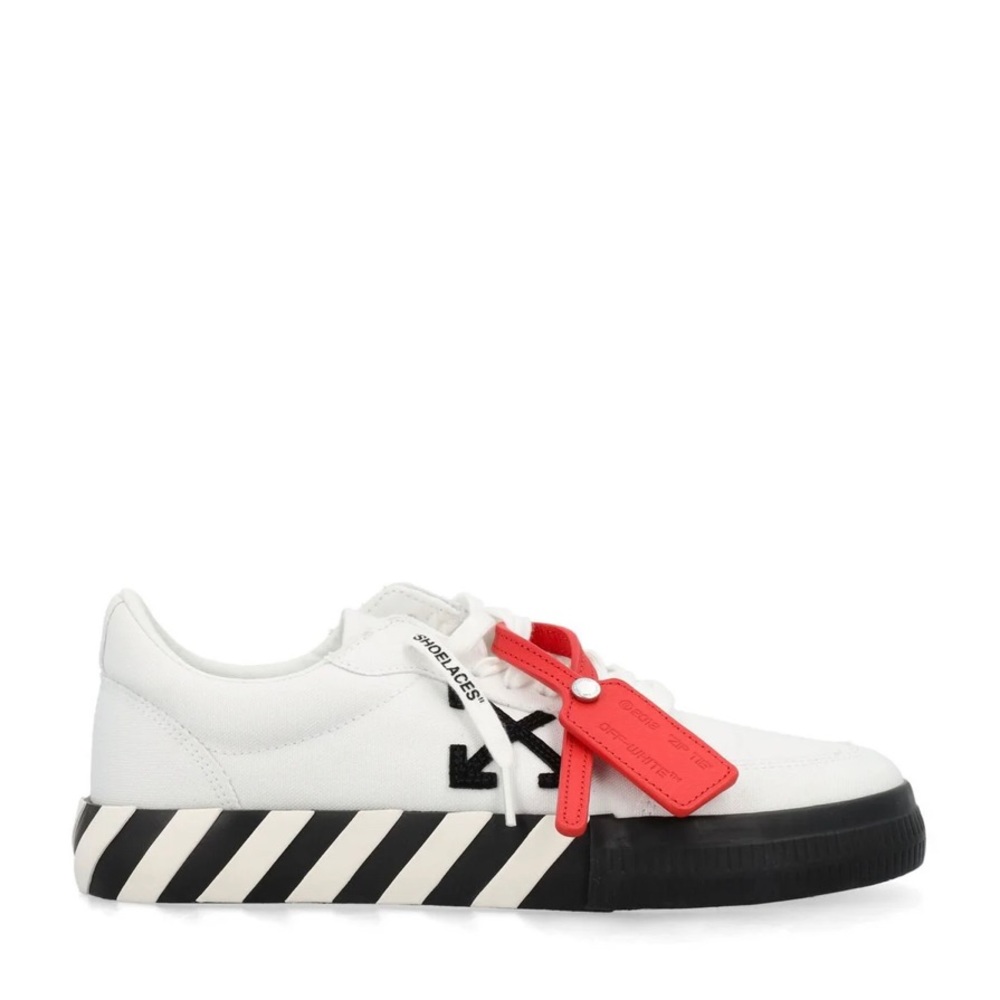 OFF WHITE LOW VULCANIZED LACE UP SNEAKERS